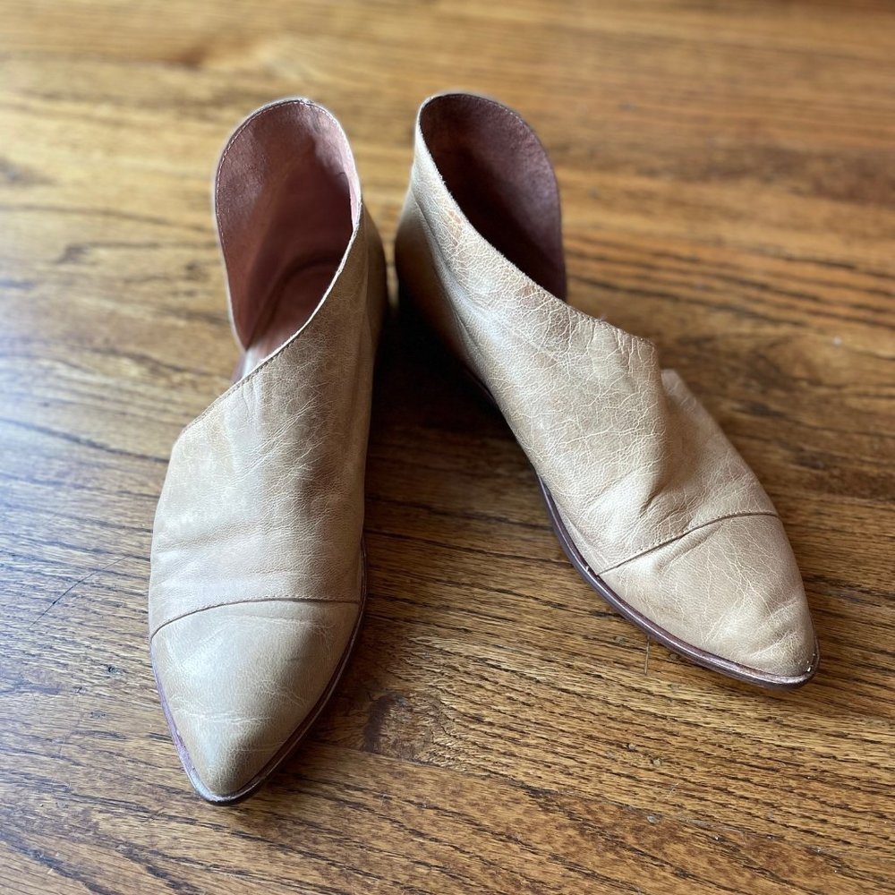 Free People Royale Brown Flats